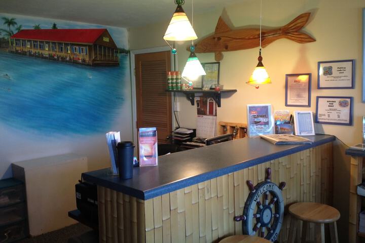 BRIDGEWATER INN