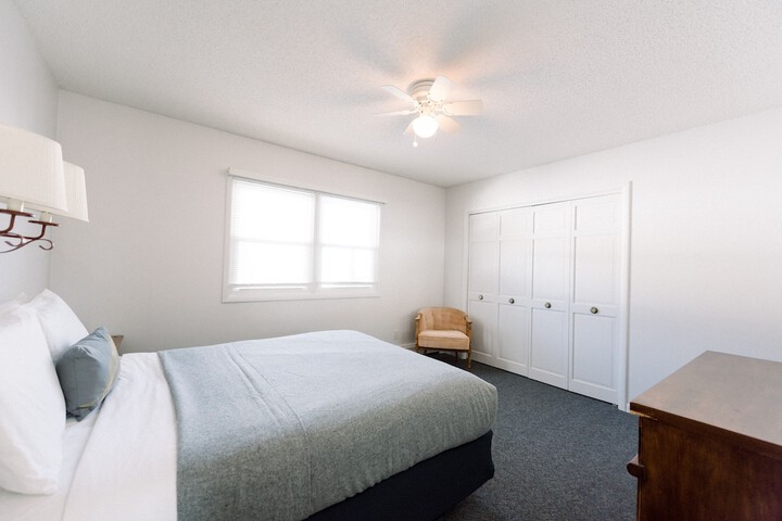 Room 71 of 156