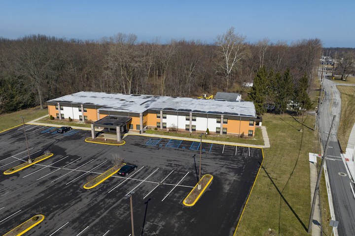Quality Inn & Suites Portage Central