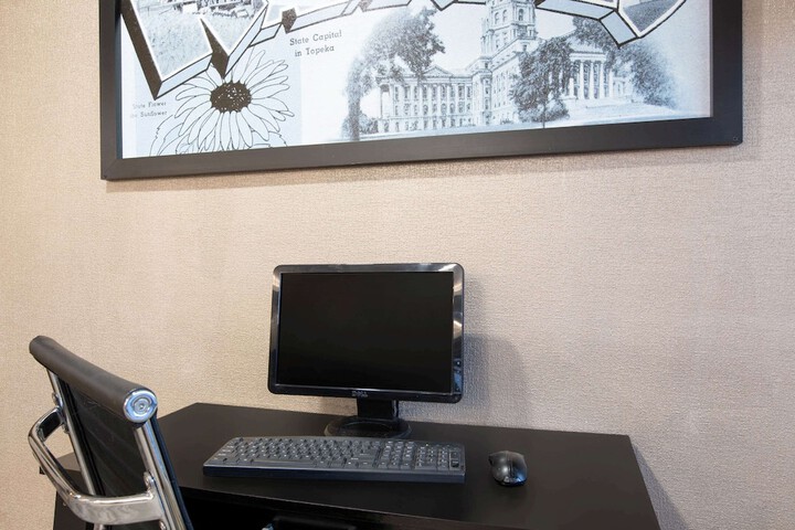 Business Center 42 of 42