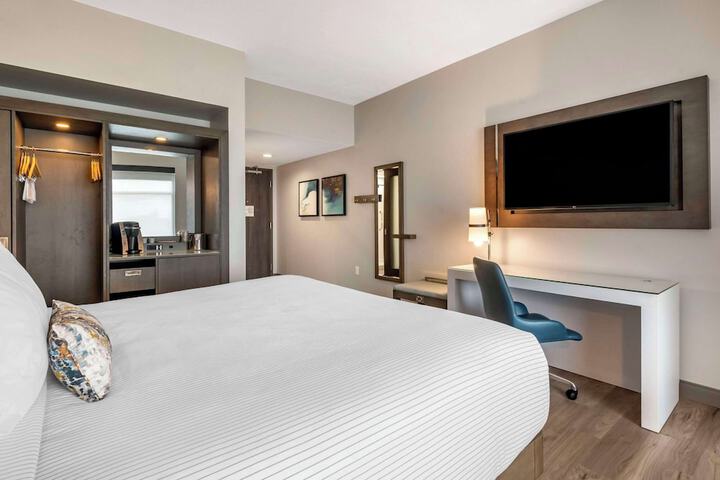 Room 29 of 59