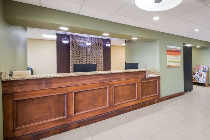 Best Western Temple Inn & Suites