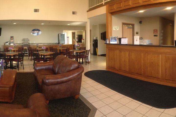 Hotel Interior 11 of 25