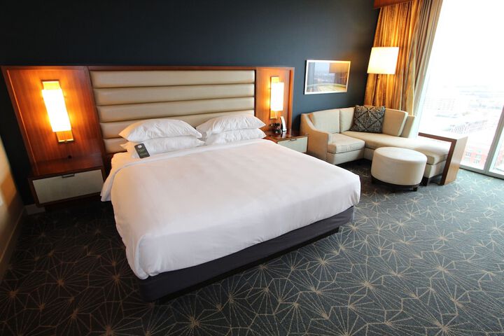 Room 35 of 155