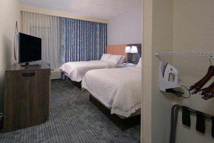 Room 22 of 54