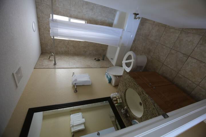 Shoreline Island Resort - Exclusively Adult