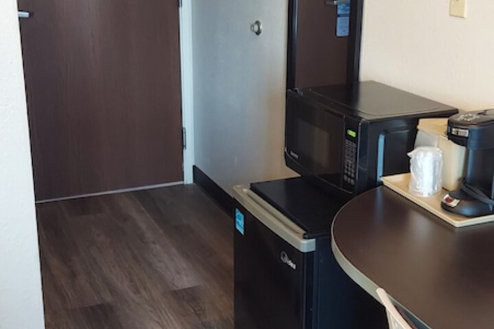 Room 40 of 65