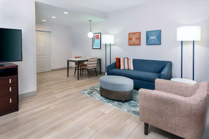 Homewood Suites by Hilton Boston / Canton MA