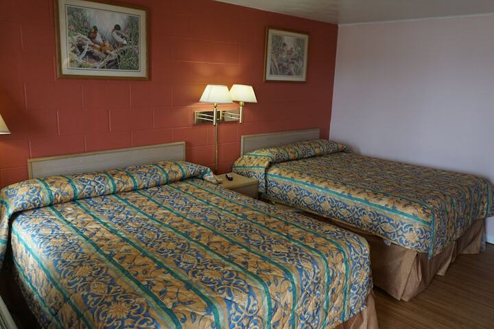 Room 32 of 38