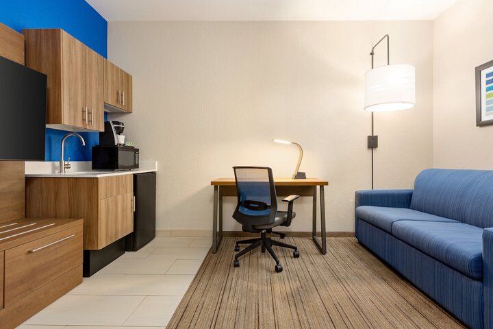Holiday Inn Express Hotel & Suites Mission-McAllen Area by IHG