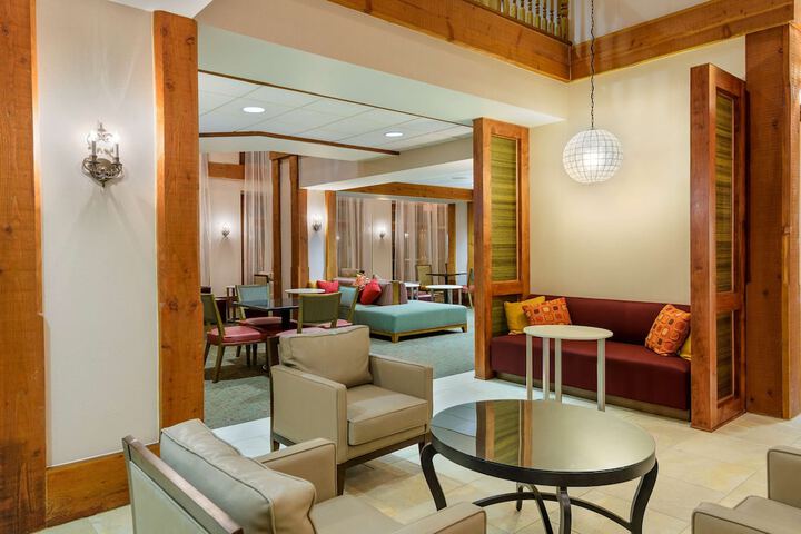 Hotel Interior 10 of 33