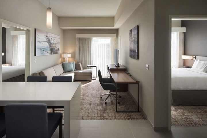 Room 17 of 49