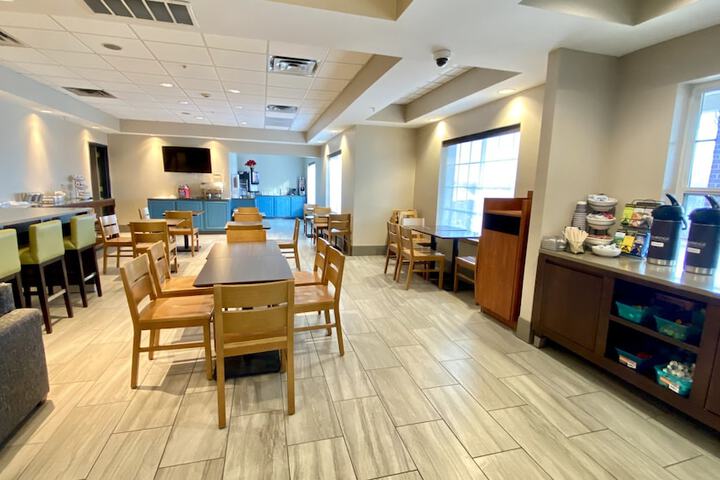 Country Inn & Suites by Radisson Bel Air / Aberdeen, MD