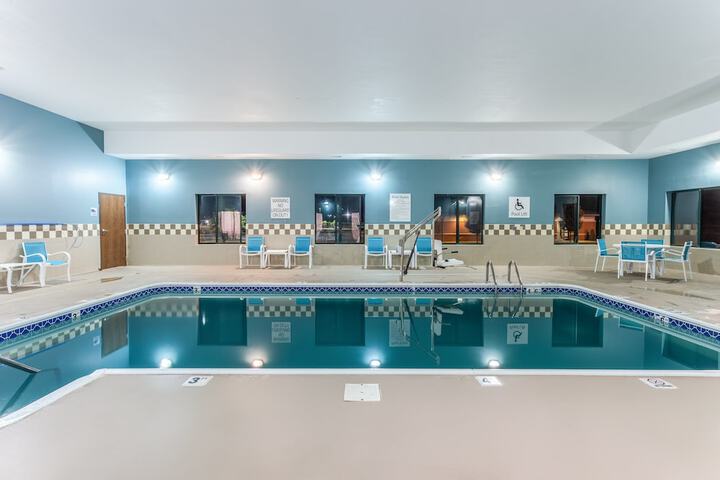 Pool 7 of 38