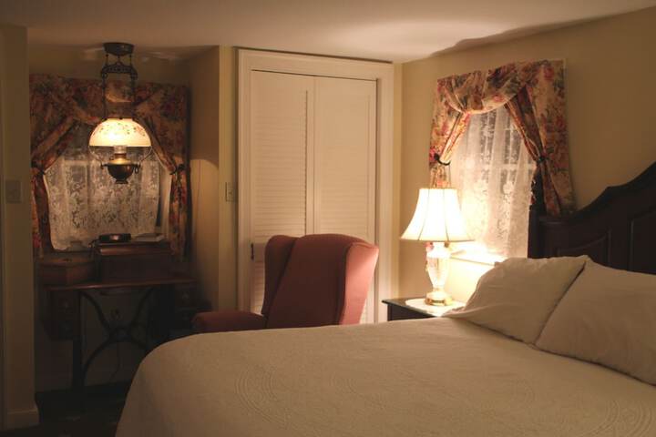 Room 14 of 40