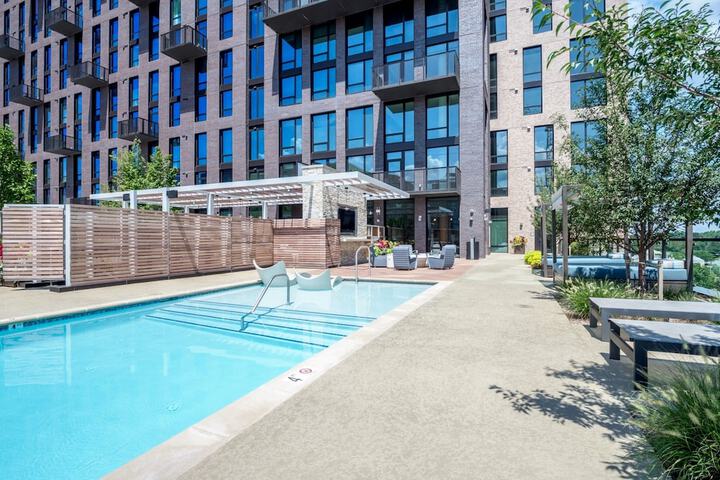 Global Luxury Suites at Reston Town Center