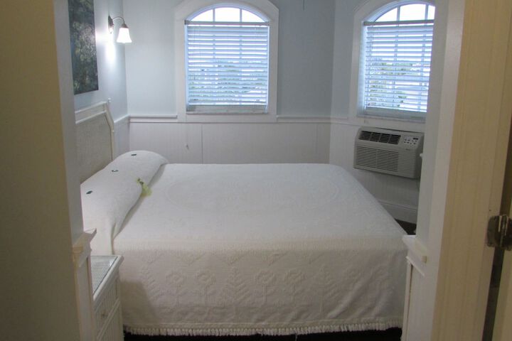 Edison Beach House
