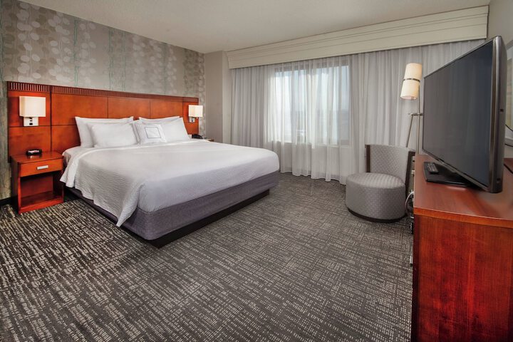 Courtyard by Marriott Dunn Loring Fairfax