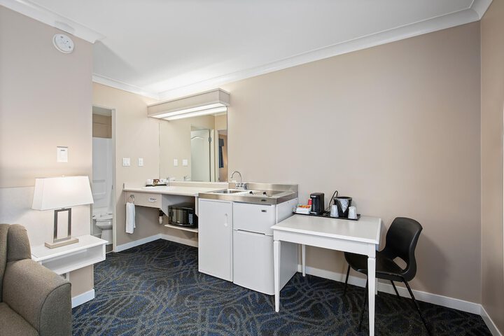 Glenwood Inn & Suites