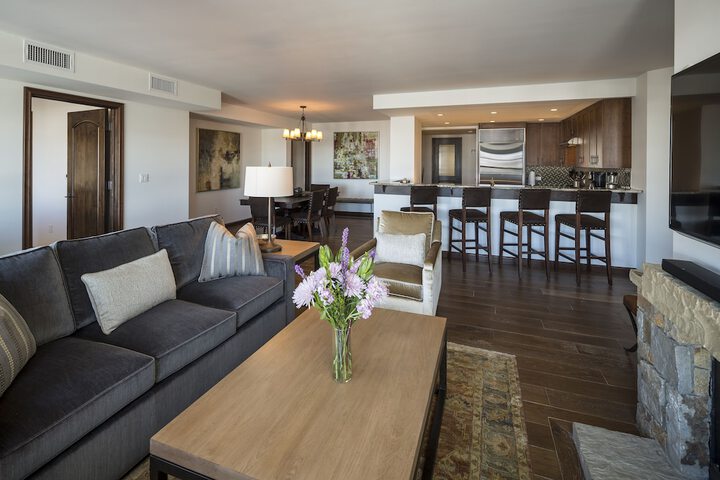 Madeline Hotel & Residences Auberge Collection