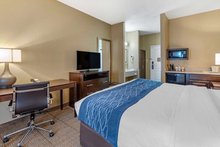 Room 11 of 31