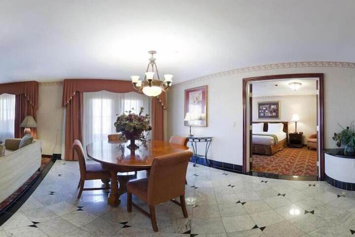 Room 21 of 71