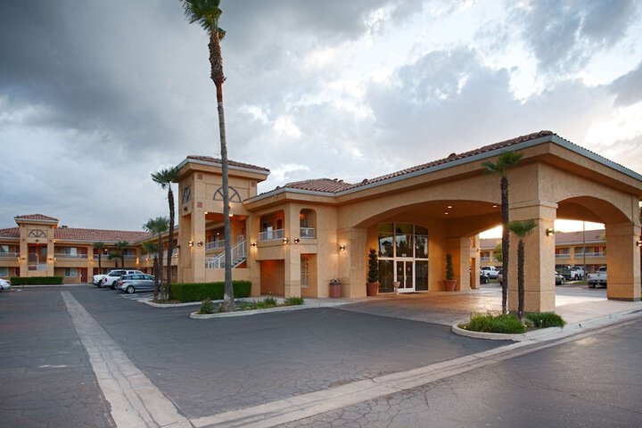 Best Western Inn & Suites Lemoore