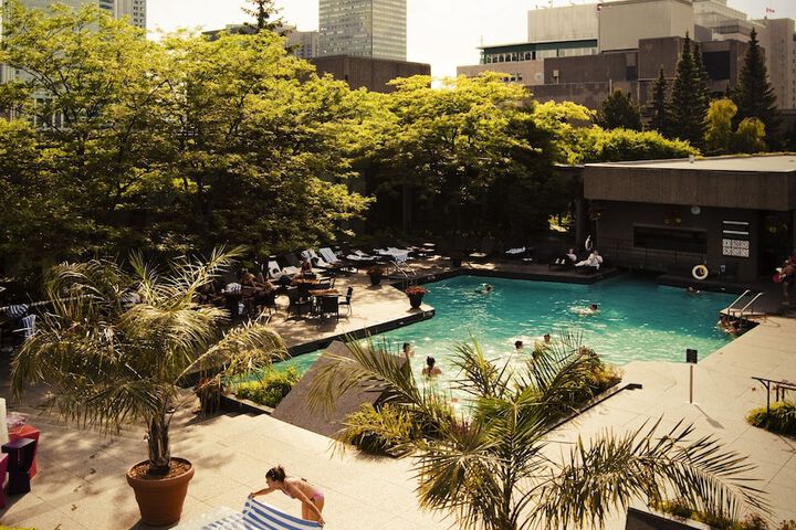 Pool 15 of 85