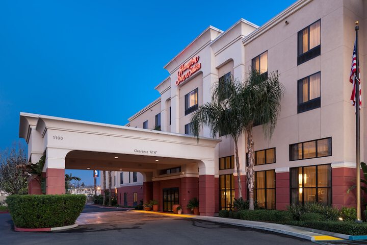 Hotel 7 of 49