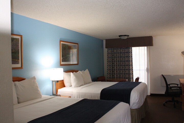 Room 34 of 44