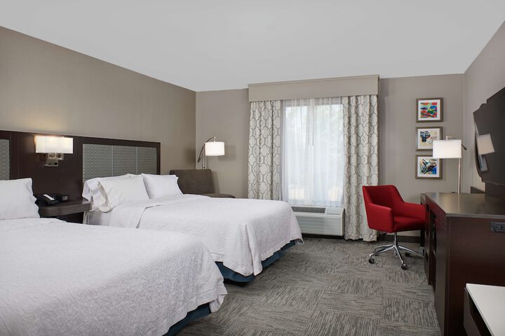 Room 13 of 24