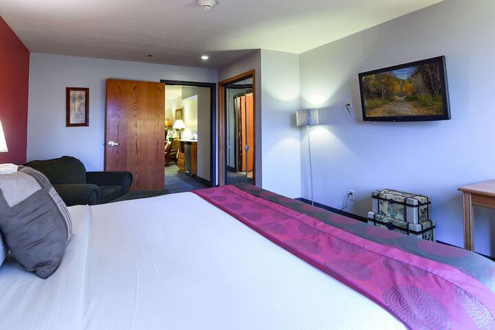 Room 57 of 119