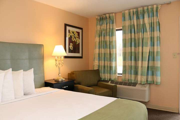 Room 35 of 44