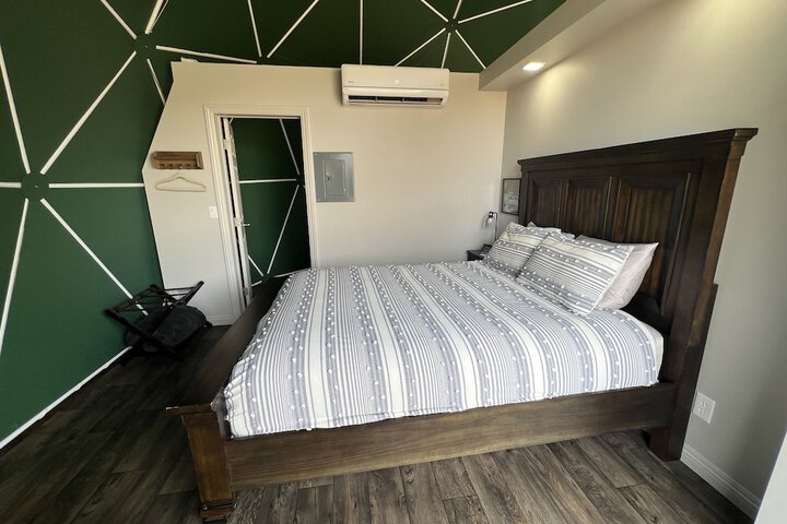 Room 66 of 127