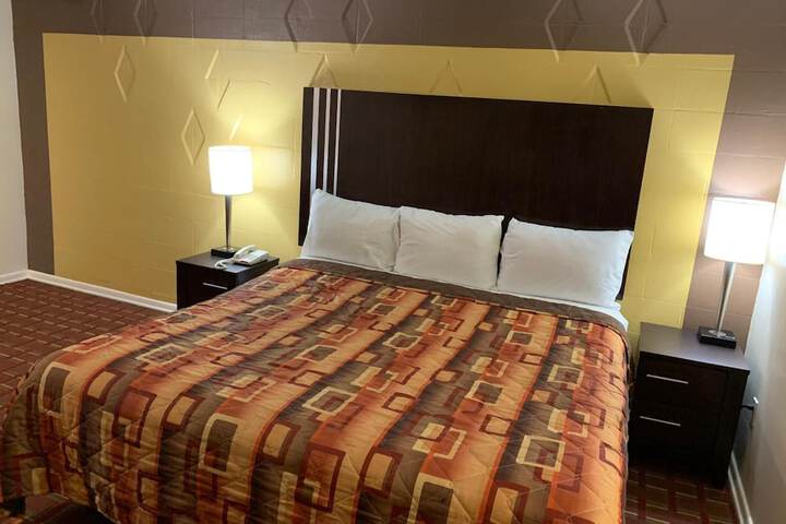Room 19 of 31