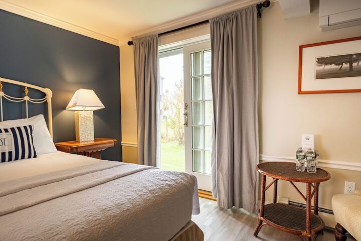The Beach House Inn