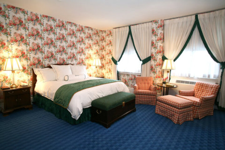 Room 158 of 200