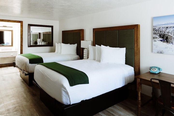 Taos Valley Lodge
