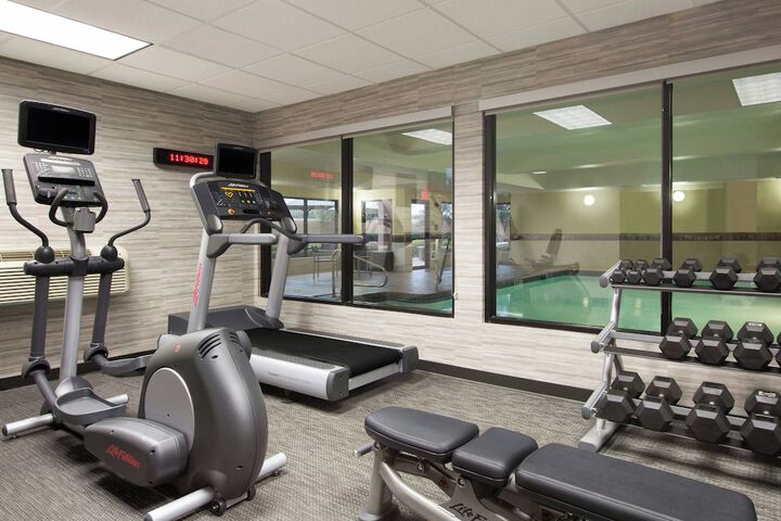 Courtyard by Marriott Dallas Mesquite