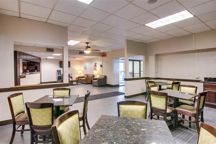 Studio 6 Suites Clarion PA