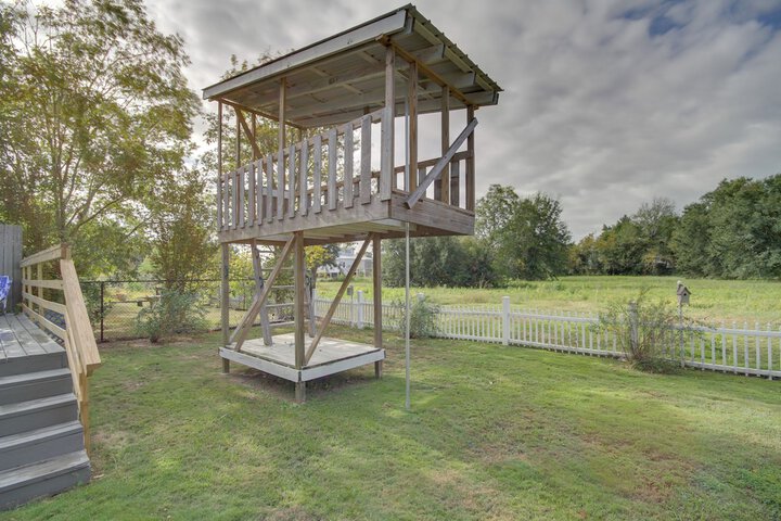 Sunny Waveland Home Rental w / Pool: Walk to Beach!