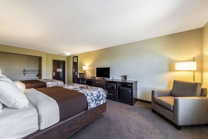 Room 20 of 36