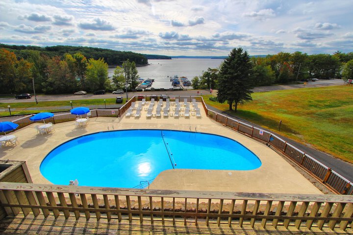 Tanglwood Resort