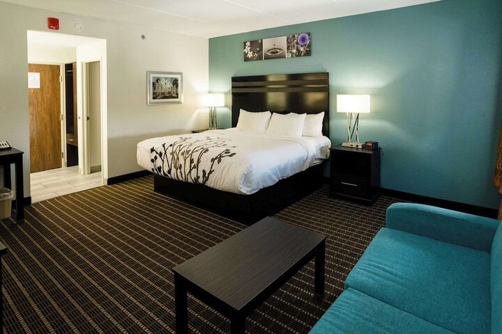 Room 46 of 142