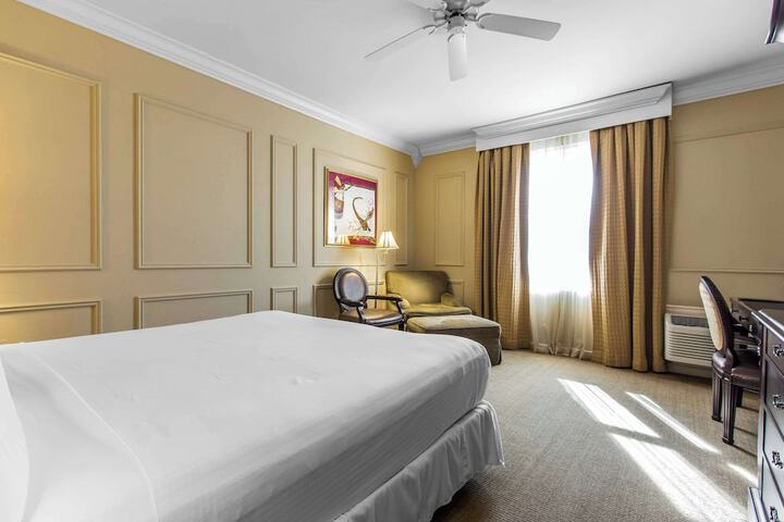 Inn at the Mill an Ascend Collection Hotel
