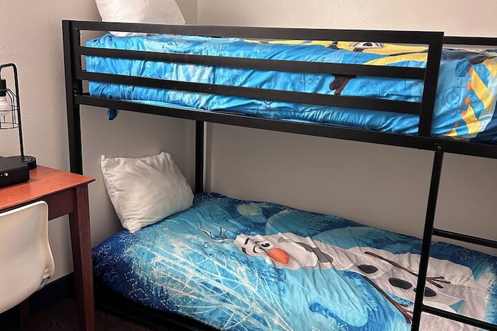 Room 30 of 56