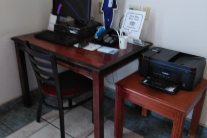 Business Center 24 of 28