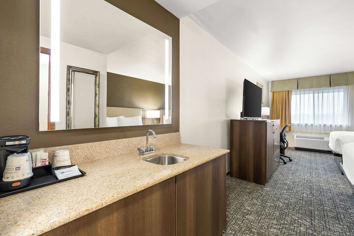 Room 14 of 54