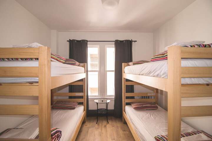 Room 30 of 40