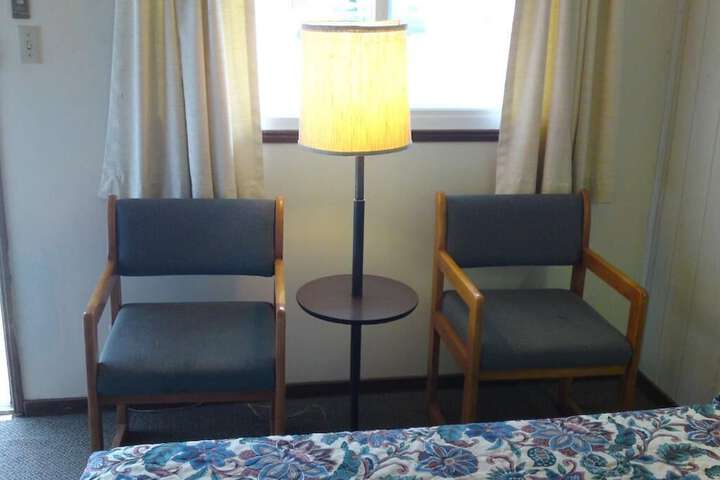 Room 39 of 46